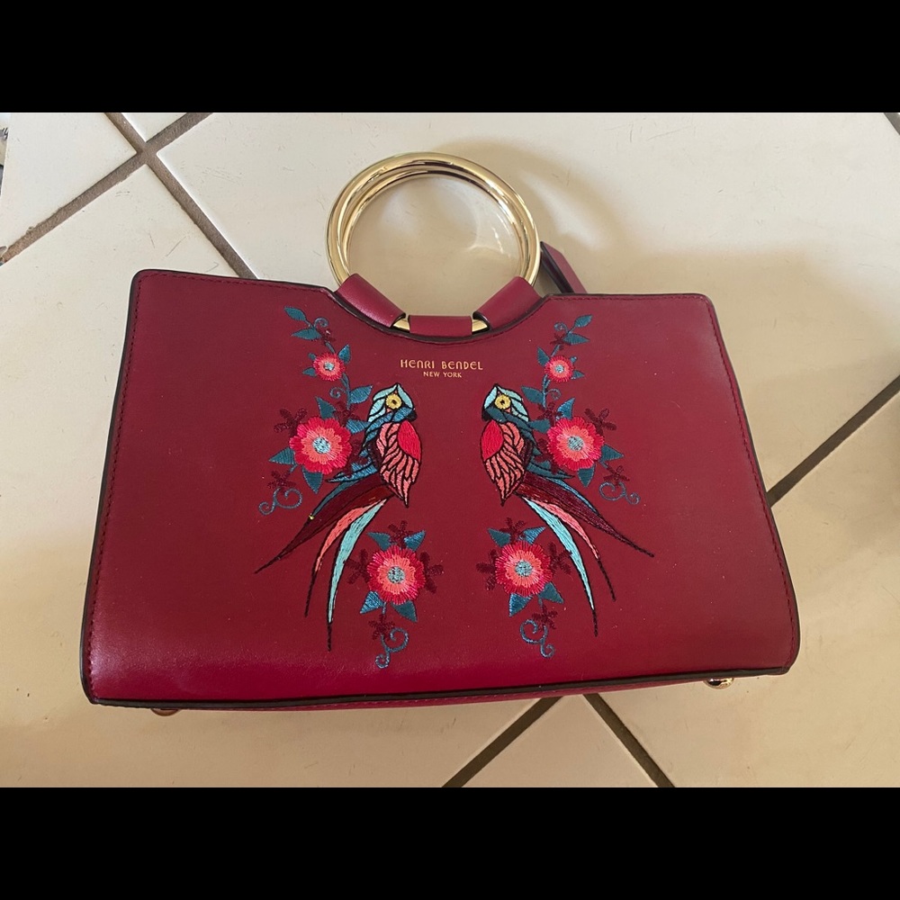 Henri Bendel purse